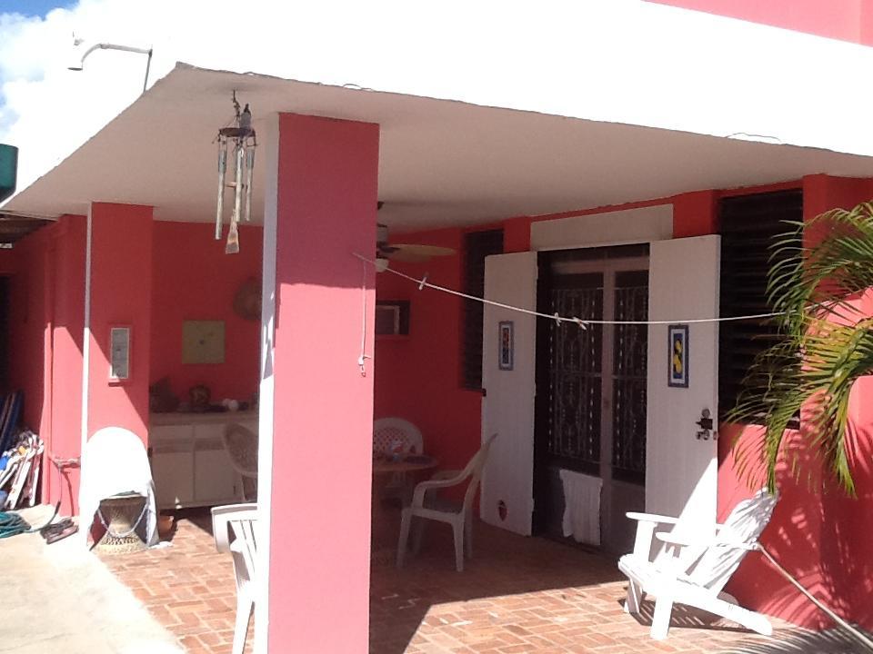 Barefoot Travelers Rooms Bajandas 外观 照片